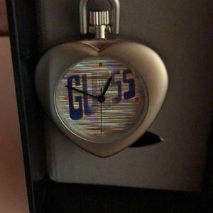 Guess Accessories - GUESS watch key chain in box Guess Accessories - GUESS watch key chain in box